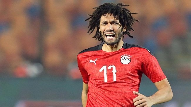 مدرب منتخب مصر يتابع تطورات إصابة محمد النني