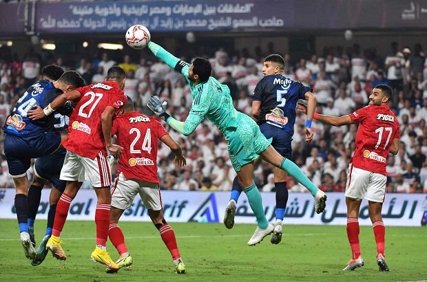 فيراري منتخب مصر يشعل صراعا جديدا بين الأهلي والزمالك في ميركاتو الصيف