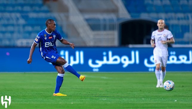 الهلال يفوز على الرائد ويُنهي الموسم في المركز الثالث بالدوري