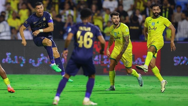 النصر يتخطى رقم الهلال في الدوري الاستثنائي